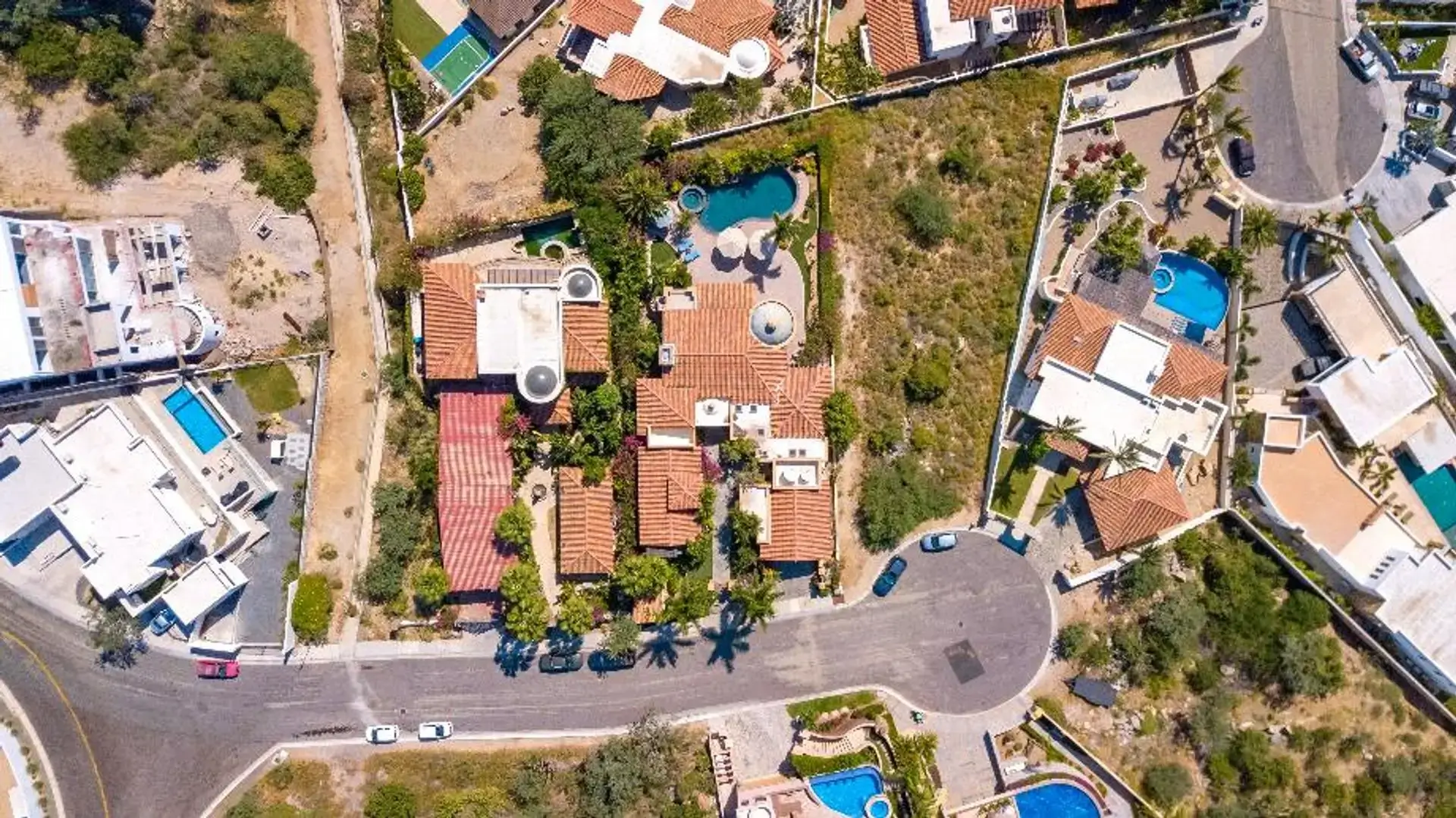 Prestigious Golf Homes with Cabo